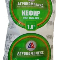 Кефир АГРОКОМПЛЕКС 1%, 900 мл, пластиковая бутылка