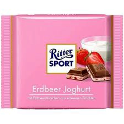 Шоколад RITTER SPORT молочный клубника с йогуртом 100 г