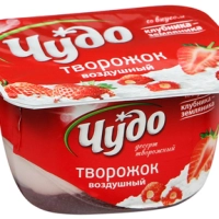 Творожный продукт ЧУДО "Воздушный" творожок клубника-земляника 100 г 4%