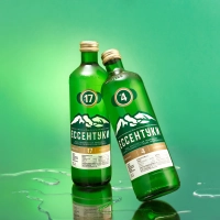 Вода минеральная ЕМВ "Галерея источников №17 г. Ессентуки" лечебная газированная 1.5 л