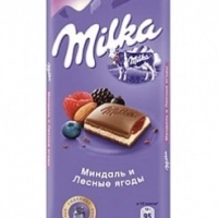 Шоколад MILKA молочный миндаль и лесные ягоды 90 г